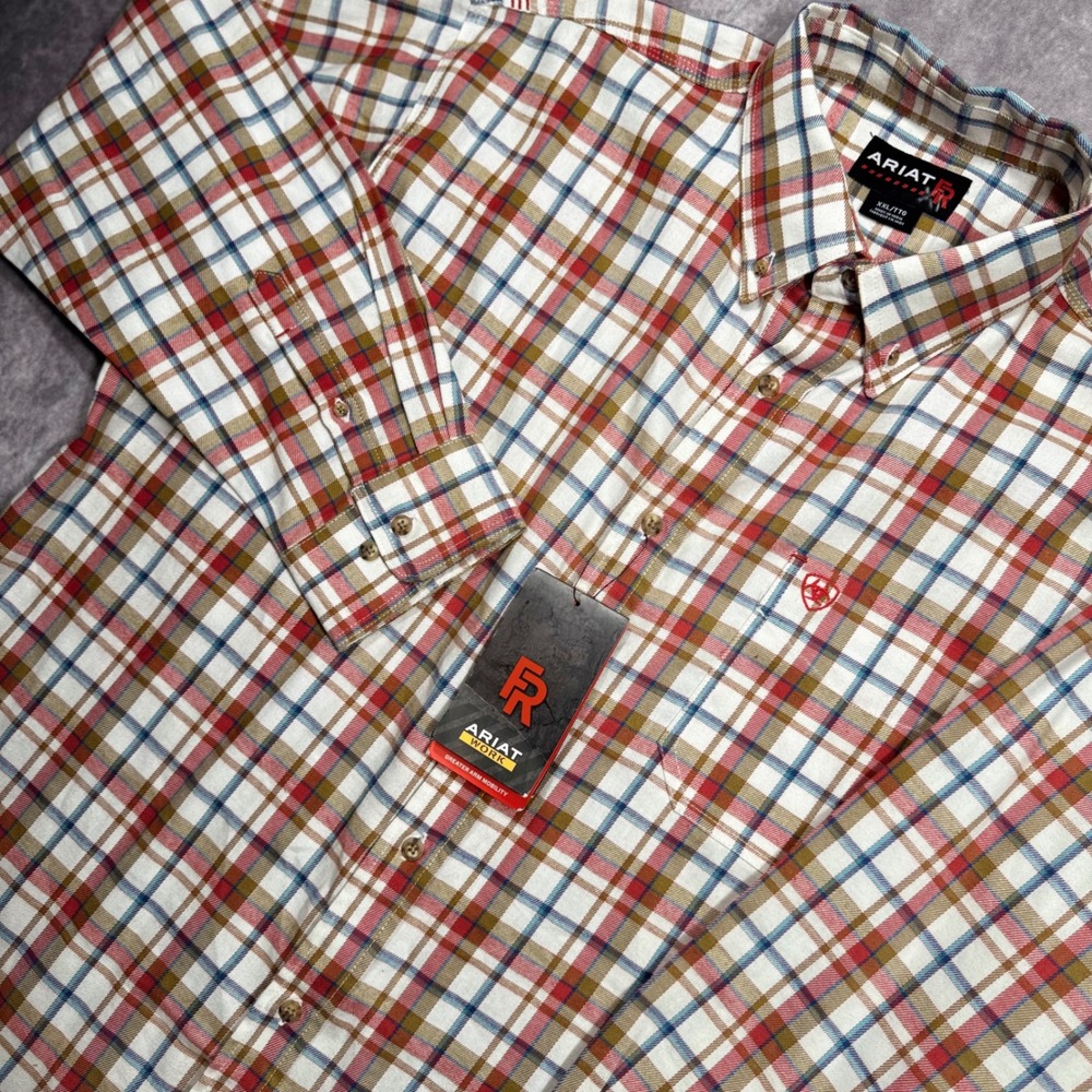 Ariat Work FR Mens XXL NWT Wine Plaid Flame Resistant Button Down Shirt 10032585
